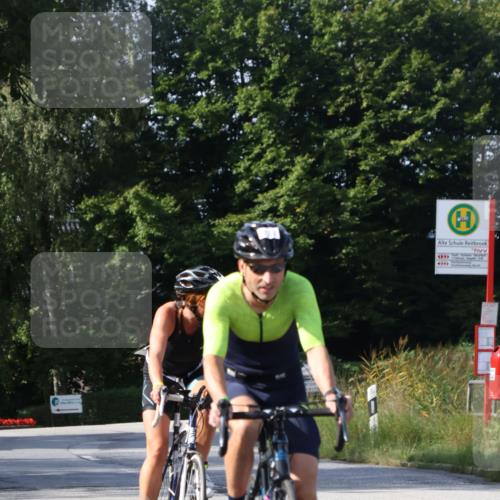 25.08.2024 - Elbe Triathlon Hamburg Fuchs,  Jonas http://msf.ph/oto/6864782 25.08.2024 10:51:15 Radfahren 552, 1555, 733, 1565 meine-sportfotos.de