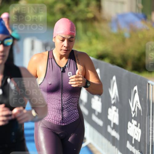 25.08.2024 - Elbe Triathlon Hamburg H.Heesch http://msf.ph/oto/6864797 25.08.2024 09:36:27 Schwimmen 478, 501, 517, 523, 533 meine-sportfotos.de
