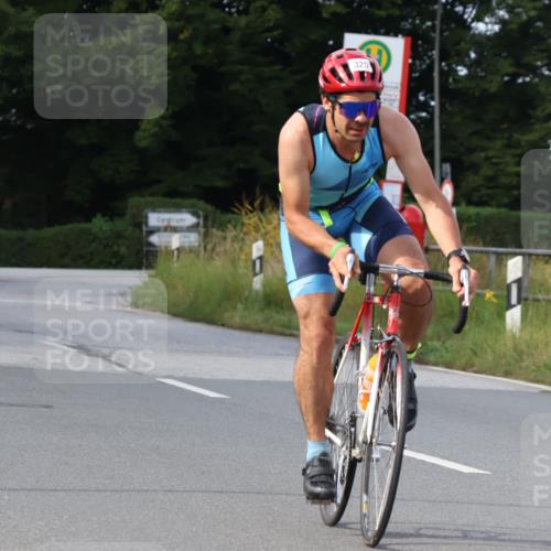 25.08.2024 - Elbe Triathlon Hamburg Fuchs,  Jonas http://msf.ph/oto/6864800 25.08.2024 10:07:06 Radfahren 325 meine-sportfotos.de