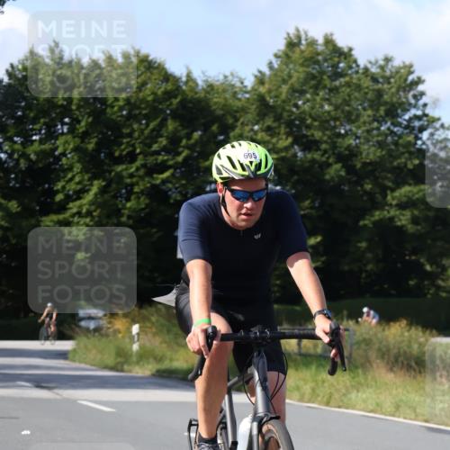 25.08.2024 - Elbe Triathlon Hamburg Fuchs,  Jonas http://msf.ph/oto/6864808 25.08.2024 10:51:28 Radfahren 695, 683 meine-sportfotos.de
