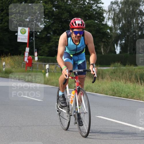 25.08.2024 - Elbe Triathlon Hamburg Fuchs,  Jonas http://msf.ph/oto/6864815 25.08.2024 10:07:07 Radfahren 325, 533 meine-sportfotos.de