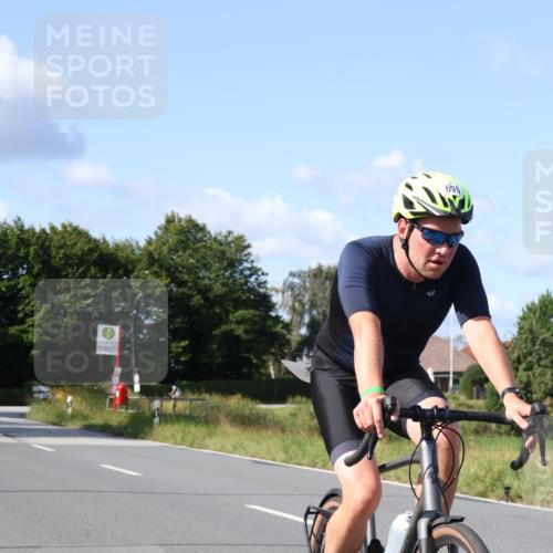 25.08.2024 - Elbe Triathlon Hamburg Fuchs,  Jonas http://msf.ph/oto/6864824 25.08.2024 10:51:29 Radfahren 695, 683 meine-sportfotos.de