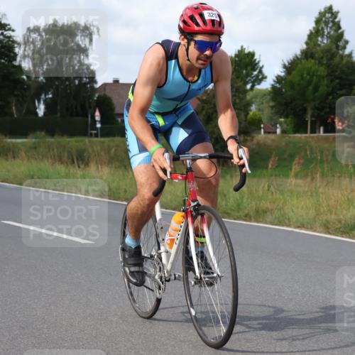25.08.2024 - Elbe Triathlon Hamburg Fuchs,  Jonas http://msf.ph/oto/6864828 25.08.2024 10:07:07 Radfahren 325, 533 meine-sportfotos.de