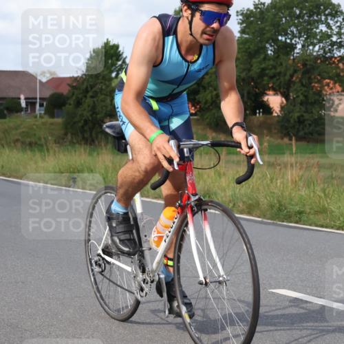 25.08.2024 - Elbe Triathlon Hamburg Fuchs,  Jonas http://msf.ph/oto/6864833 25.08.2024 10:07:07 Radfahren 325, 533 meine-sportfotos.de