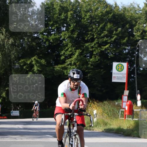 25.08.2024 - Elbe Triathlon Hamburg Fuchs,  Jonas http://msf.ph/oto/6864837 25.08.2024 10:51:34 Radfahren 695, 683, 1577, 1474, 1522 meine-sportfotos.de