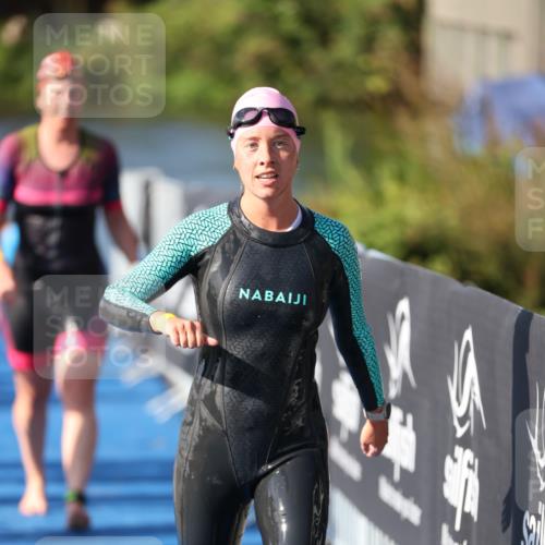 25.08.2024 - Elbe Triathlon Hamburg H.Heesch http://msf.ph/oto/6864856 25.08.2024 09:36:32 Schwimmen 478, 501, 517, 523, 533 meine-sportfotos.de