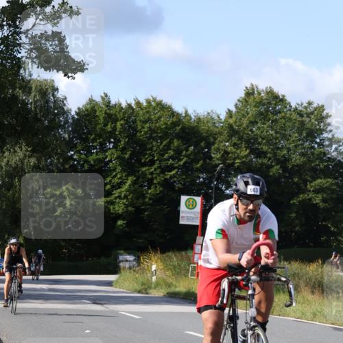 25.08.2024 - Elbe Triathlon Hamburg Fuchs,  Jonas http://msf.ph/oto/6864862 25.08.2024 10:51:35 Radfahren 683, 1577, 1474, 1522 meine-sportfotos.de