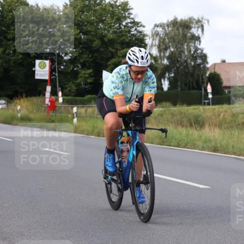 25.08.2024 - Elbe Triathlon Hamburg Fuchs,  Jonas http://msf.ph/oto/6864892 25.08.2024 10:07:14 Radfahren 533, 389, 268 meine-sportfotos.de
