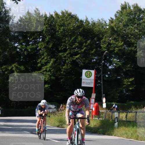 25.08.2024 - Elbe Triathlon Hamburg Fuchs,  Jonas http://msf.ph/oto/6864900 25.08.2024 10:51:39 Radfahren 683, 1577, 1474, 1522, 756 meine-sportfotos.de