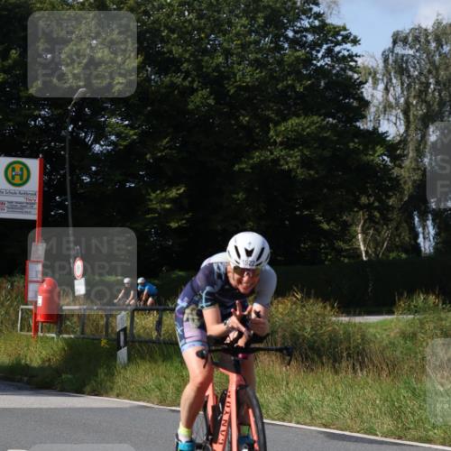25.08.2024 - Elbe Triathlon Hamburg Fuchs,  Jonas http://msf.ph/oto/6864914 25.08.2024 10:51:40 Radfahren 683, 1577, 1474, 1522, 756 meine-sportfotos.de