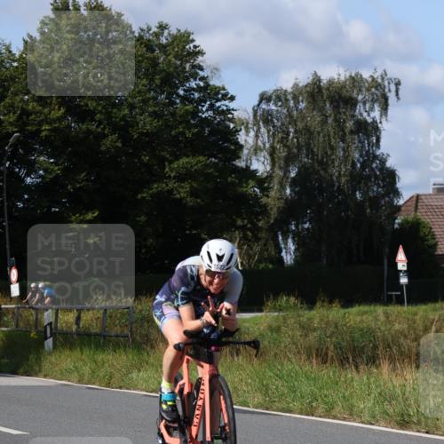 25.08.2024 - Elbe Triathlon Hamburg Fuchs,  Jonas http://msf.ph/oto/6864920 25.08.2024 10:51:41 Radfahren 1577, 1474, 1522, 756 meine-sportfotos.de
