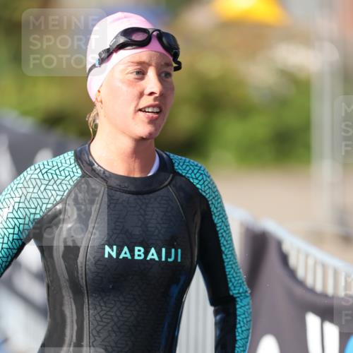25.08.2024 - Elbe Triathlon Hamburg H.Heesch http://msf.ph/oto/6864925 25.08.2024 09:36:35 Schwimmen 478, 501, 517, 523, 533 meine-sportfotos.de