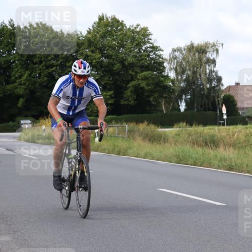25.08.2024 - Elbe Triathlon Hamburg Fuchs,  Jonas http://msf.ph/oto/6864960 25.08.2024 10:07:17 Radfahren 533, 389, 268, 368 meine-sportfotos.de