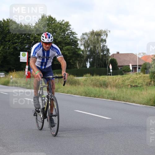 25.08.2024 - Elbe Triathlon Hamburg Fuchs,  Jonas http://msf.ph/oto/6864964 25.08.2024 10:07:17 Radfahren 533, 389, 268, 368 meine-sportfotos.de