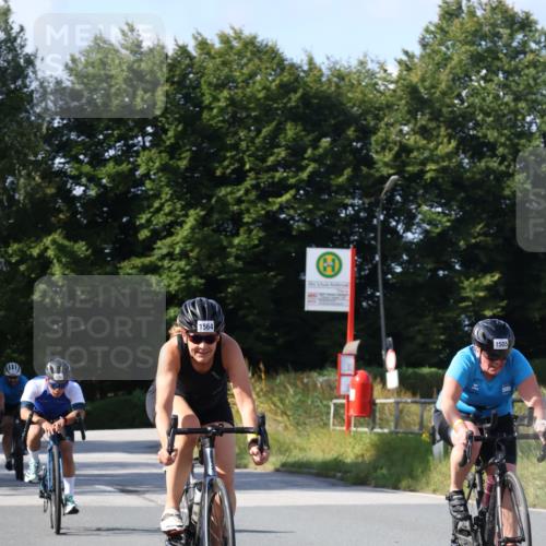 25.08.2024 - Elbe Triathlon Hamburg Fuchs,  Jonas http://msf.ph/oto/6864966 25.08.2024 10:51:48 Radfahren 756, 1564, 1505, 606, 1587, 735, 518 meine-sportfotos.de