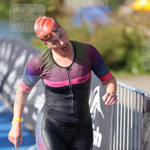 25.08.2024 - Elbe Triathlon Hamburg H.Heesch http://msf.ph/oto/6864968 25.08.2024 09:36:36 Schwimmen 478, 501, 517, 523, 533 meine-sportfotos.de