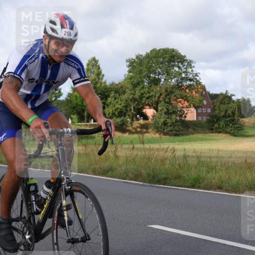 25.08.2024 - Elbe Triathlon Hamburg Fuchs,  Jonas http://msf.ph/oto/6864976 25.08.2024 10:07:18 Radfahren 533, 389, 268, 368 meine-sportfotos.de