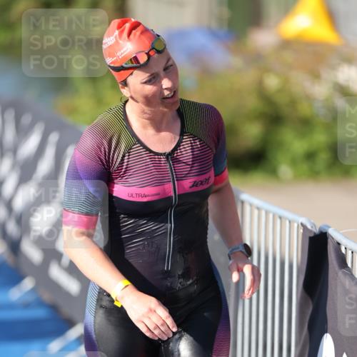 25.08.2024 - Elbe Triathlon Hamburg H.Heesch http://msf.ph/oto/6864998 25.08.2024 09:36:37 Schwimmen 478, 501, 517, 523, 533 meine-sportfotos.de