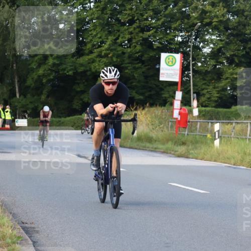 25.08.2024 - Elbe Triathlon Hamburg Fuchs,  Jonas http://msf.ph/oto/6865018 25.08.2024 09:23:29 Radfahren 167, 258, 86, 64 meine-sportfotos.de