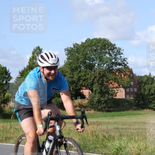 25.08.2024 - Elbe Triathlon Hamburg Fuchs,  Jonas http://msf.ph/oto/6865037 25.08.2024 10:51:52 Radfahren 1564, 1505, 606, 1587, 735, 518 meine-sportfotos.de