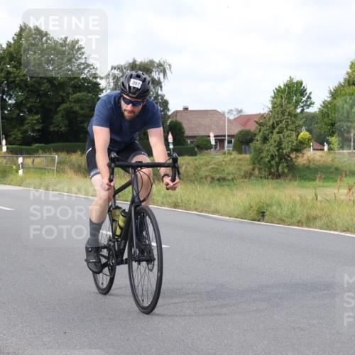 25.08.2024 - Elbe Triathlon Hamburg Fuchs,  Jonas http://msf.ph/oto/6865042 25.08.2024 10:07:45 Radfahren 465, 471, 342, 307, 524, 404 meine-sportfotos.de