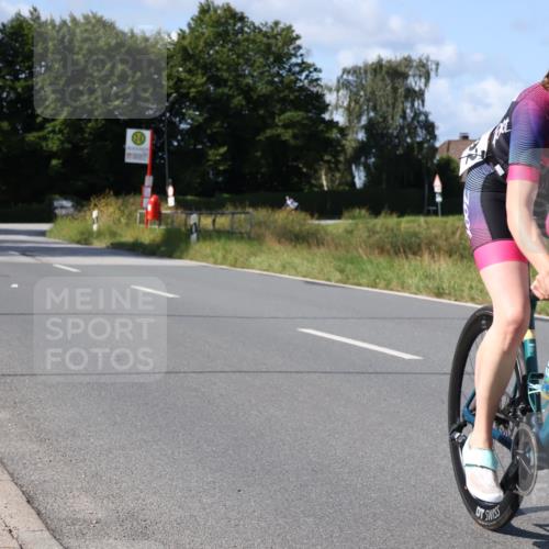 25.08.2024 - Elbe Triathlon Hamburg Fuchs,  Jonas http://msf.ph/oto/6865054 25.08.2024 10:52:01 Radfahren 1492 meine-sportfotos.de