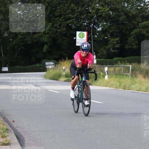 25.08.2024 - Elbe Triathlon Hamburg Fuchs,  Jonas http://msf.ph/oto/6865057 25.08.2024 10:07:47 Radfahren 342, 307, 524, 404 meine-sportfotos.de
