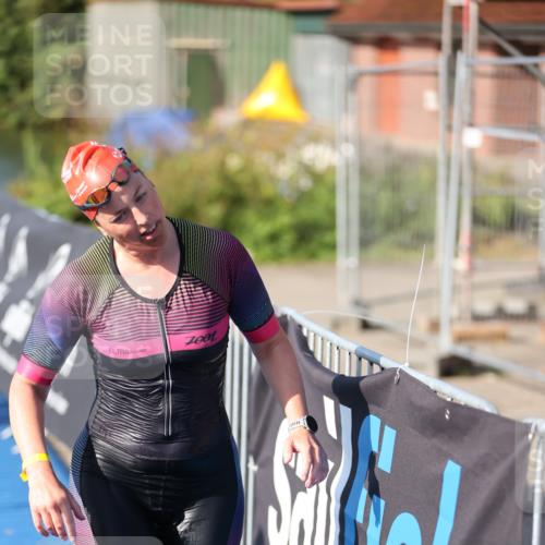 25.08.2024 - Elbe Triathlon Hamburg H.Heesch http://msf.ph/oto/6865059 25.08.2024 09:36:37 Schwimmen 478, 501, 517, 523, 533 meine-sportfotos.de