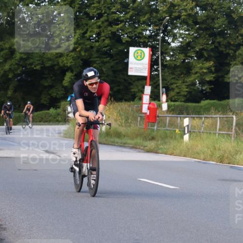 25.08.2024 - Elbe Triathlon Hamburg Fuchs,  Jonas http://msf.ph/oto/6865103 25.08.2024 09:23:35 Radfahren 258, 86, 64, 342, 35 meine-sportfotos.de