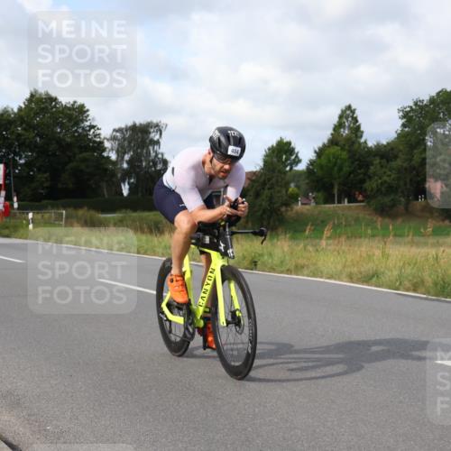 25.08.2024 - Elbe Triathlon Hamburg Fuchs,  Jonas http://msf.ph/oto/6865114 25.08.2024 10:07:52 Radfahren 524, 404 meine-sportfotos.de