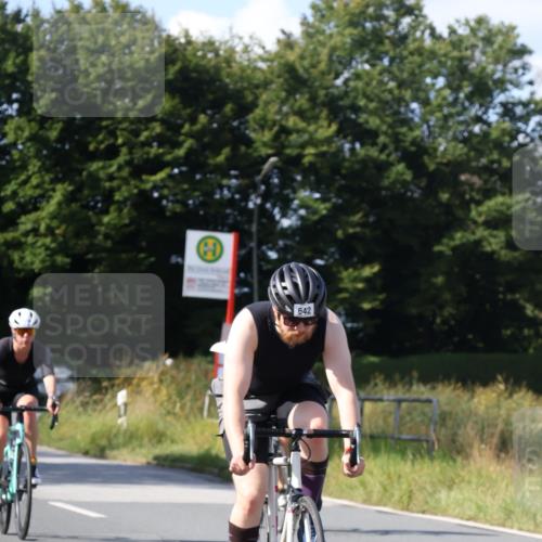 25.08.2024 - Elbe Triathlon Hamburg Fuchs,  Jonas http://msf.ph/oto/6865130 25.08.2024 10:52:38 Radfahren 1599, 1558, 642, 1518, 1515, 798, 1514, 505 meine-sportfotos.de