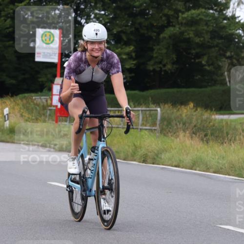 25.08.2024 - Elbe Triathlon Hamburg Fuchs,  Jonas http://msf.ph/oto/6865136 25.08.2024 10:08:07 Radfahren 501, 490, 479, 506 meine-sportfotos.de