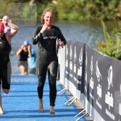 25.08.2024 - Elbe Triathlon Hamburg H.Heesch http://msf.ph/oto/6865148 25.08.2024 09:37:26 Schwimmen 471, 488, 493, 509 meine-sportfotos.de