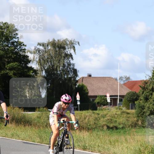 25.08.2024 - Elbe Triathlon Hamburg Fuchs,  Jonas http://msf.ph/oto/6865150 25.08.2024 10:52:39 Radfahren 1599, 1558, 642, 1518, 1515, 798, 1514, 505, 555 meine-sportfotos.de