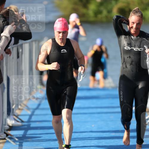 25.08.2024 - Elbe Triathlon Hamburg H.Heesch http://msf.ph/oto/6865163 25.08.2024 09:37:27 Schwimmen 471, 488, 493, 500, 509 meine-sportfotos.de