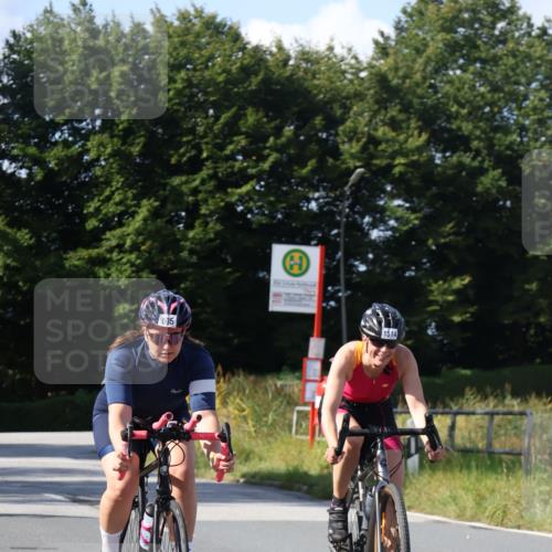 25.08.2024 - Elbe Triathlon Hamburg Fuchs,  Jonas http://msf.ph/oto/6865167 25.08.2024 10:52:43 Radfahren 642, 1518, 1515, 798, 1514, 505, 555, 1537, 1562 meine-sportfotos.de