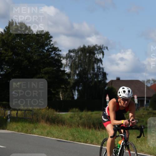 25.08.2024 - Elbe Triathlon Hamburg Fuchs,  Jonas http://msf.ph/oto/6865196 25.08.2024 10:52:47 Radfahren 798, 1514, 505, 555, 1537, 1562 meine-sportfotos.de