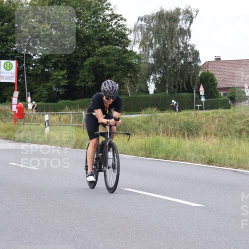 25.08.2024 - Elbe Triathlon Hamburg Fuchs,  Jonas http://msf.ph/oto/6865204 25.08.2024 10:08:13 Radfahren 490, 479, 506, 265, 539 meine-sportfotos.de