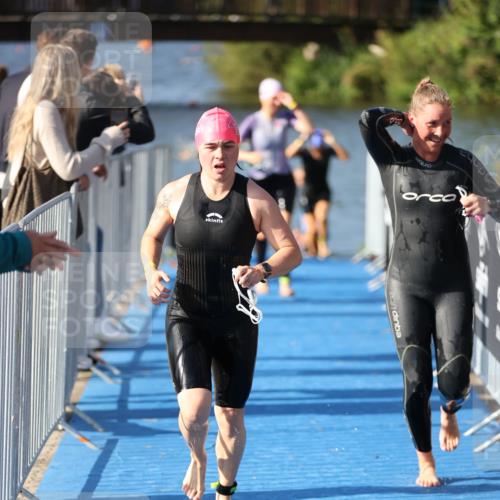 25.08.2024 - Elbe Triathlon Hamburg H.Heesch http://msf.ph/oto/6865205 25.08.2024 09:37:28 Schwimmen 471, 488, 493, 500, 509 meine-sportfotos.de
