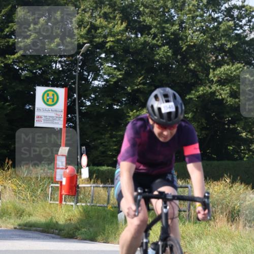 25.08.2024 - Elbe Triathlon Hamburg Fuchs,  Jonas http://msf.ph/oto/6865213 25.08.2024 10:52:56 Radfahren 1546, 705 meine-sportfotos.de