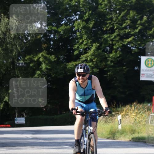 25.08.2024 - Elbe Triathlon Hamburg Fuchs,  Jonas http://msf.ph/oto/6865235 25.08.2024 10:53:01 Radfahren 1546, 705 meine-sportfotos.de