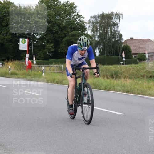 25.08.2024 - Elbe Triathlon Hamburg Fuchs,  Jonas http://msf.ph/oto/6865237 25.08.2024 10:08:17 Radfahren 506, 265, 539, 482, 514 meine-sportfotos.de