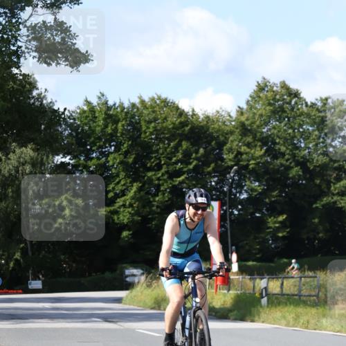25.08.2024 - Elbe Triathlon Hamburg Fuchs,  Jonas http://msf.ph/oto/6865252 25.08.2024 10:53:01 Radfahren 1546, 705 meine-sportfotos.de