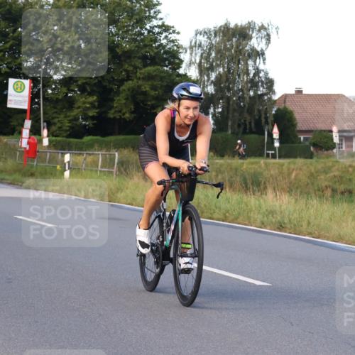 25.08.2024 - Elbe Triathlon Hamburg Fuchs,  Jonas http://msf.ph/oto/6865256 25.08.2024 09:23:42 Radfahren 342, 35, 153 meine-sportfotos.de