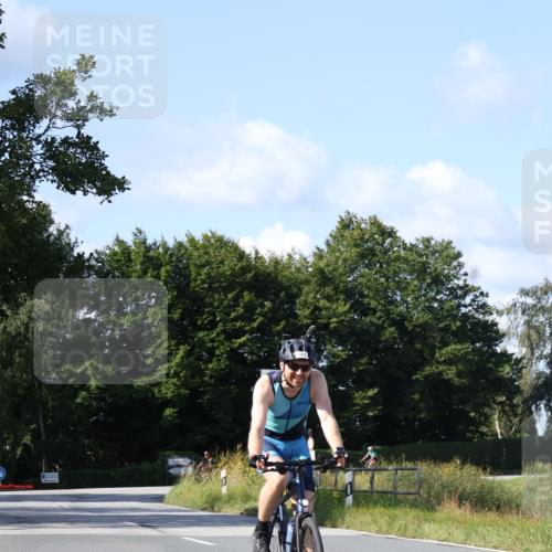 25.08.2024 - Elbe Triathlon Hamburg Fuchs,  Jonas http://msf.ph/oto/6865258 25.08.2024 10:53:01 Radfahren 1546, 705 meine-sportfotos.de
