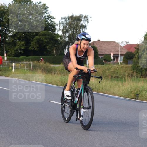 25.08.2024 - Elbe Triathlon Hamburg Fuchs,  Jonas http://msf.ph/oto/6865261 25.08.2024 09:23:43 Radfahren 342, 35, 153, 310 meine-sportfotos.de