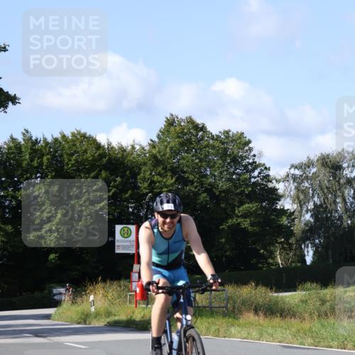 25.08.2024 - Elbe Triathlon Hamburg Fuchs,  Jonas http://msf.ph/oto/6865262 25.08.2024 10:53:01 Radfahren 1546, 705 meine-sportfotos.de
