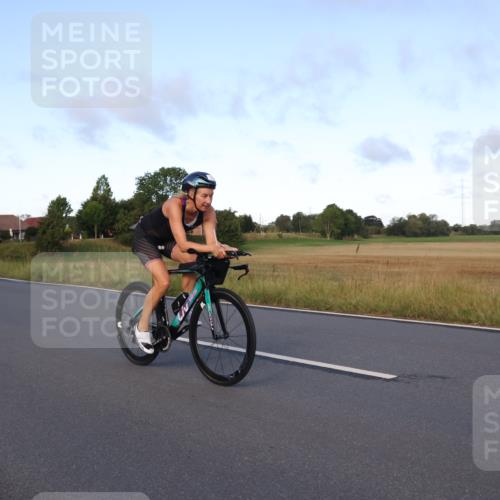 25.08.2024 - Elbe Triathlon Hamburg Fuchs,  Jonas http://msf.ph/oto/6865276 25.08.2024 09:23:43 Radfahren 342, 35, 153, 310 meine-sportfotos.de