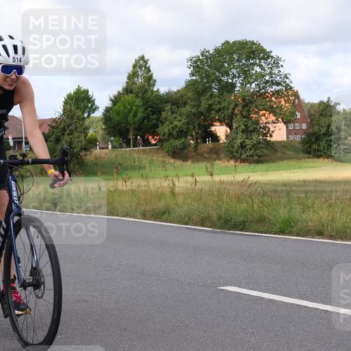 25.08.2024 - Elbe Triathlon Hamburg Fuchs,  Jonas http://msf.ph/oto/6865314 25.08.2024 10:08:25 Radfahren 539, 482, 514 meine-sportfotos.de