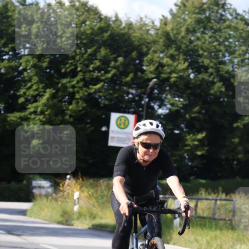 25.08.2024 - Elbe Triathlon Hamburg Fuchs,  Jonas http://msf.ph/oto/6865383 25.08.2024 10:53:33 Radfahren 1544, 1591, 1435, 1517 meine-sportfotos.de